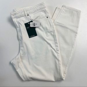 NWT L.L. Bean Comfort Knit Jeans 18 reg